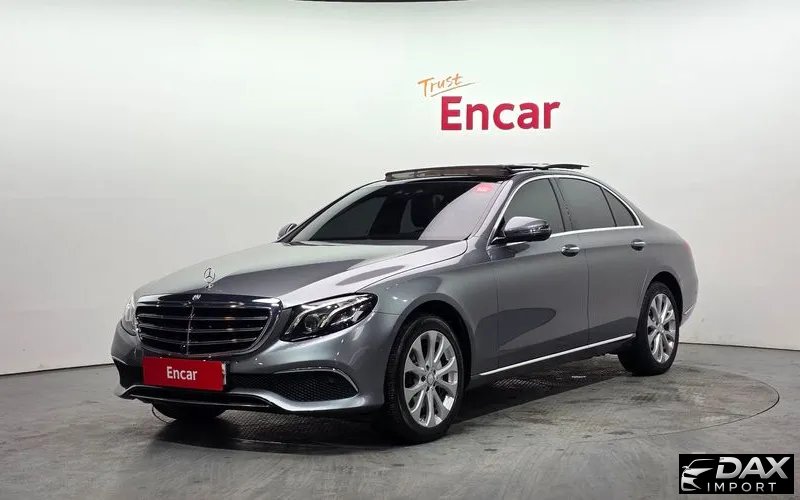 Mercedes-Benz E-Class E300 4MATIC Exclusive