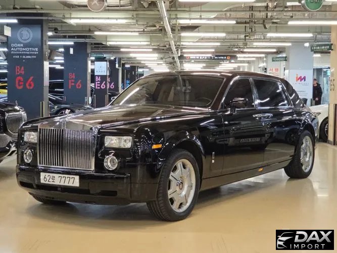 Rolls-Royce Phantom 6.7 EWB V12