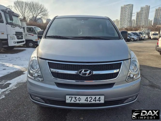 Hyundai Starex 11-Seater Wagon HVX