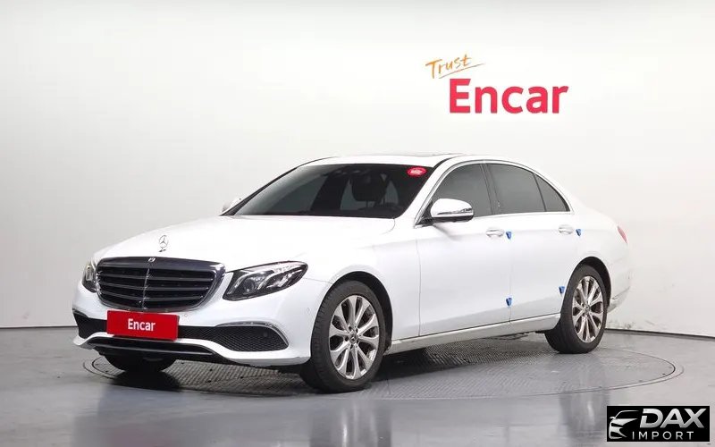 Mercedes-Benz E-Class E300 4MATIC Exclusive