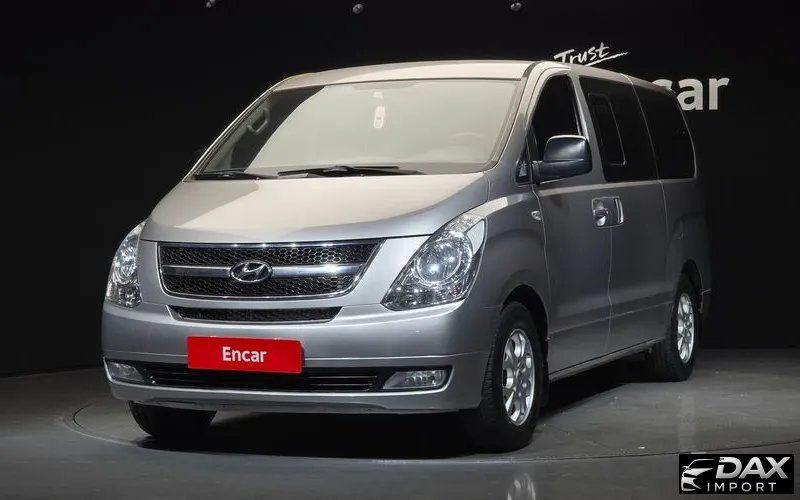 Hyundai Starex 12-Seater Wagon
