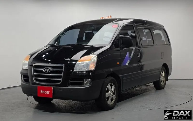 Hyundai Starex 12-Seater