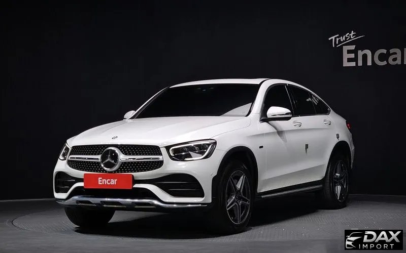 Mercedes-Benz GLC-Class GLC300e 4MATIC Coupe