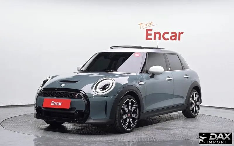 Mini Cooper 5Door Multitione Edition