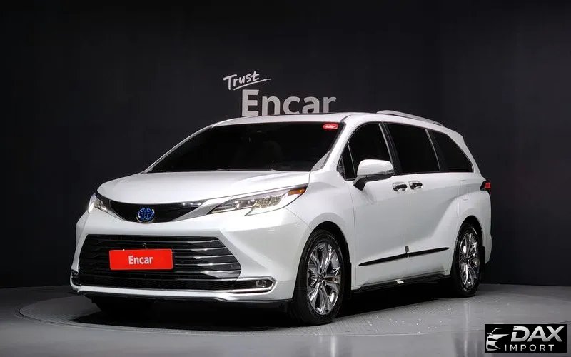 Toyota Sienna 2.5 Hybrid 2WD