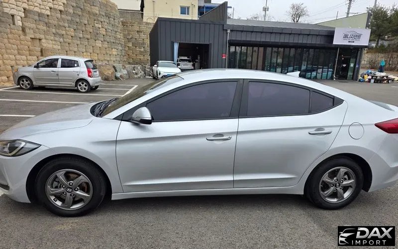 Hyundai AVANTE 1.6 GDI Smart