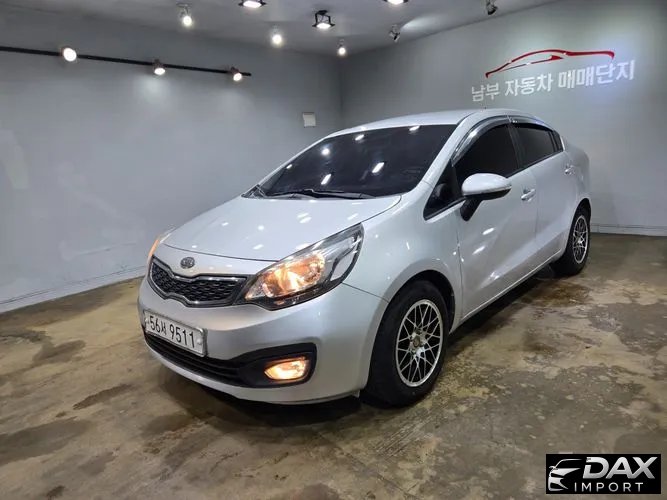 Kia pride 1.4 MPI Sedan