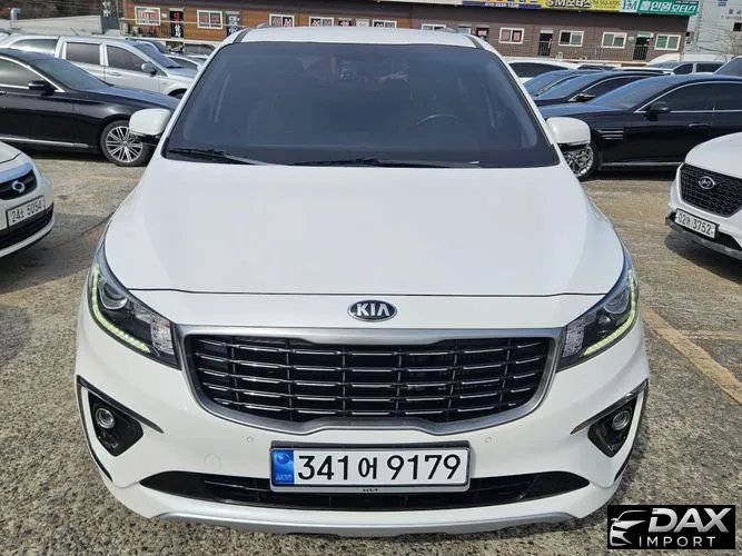 Kia Canival 9-Seater Prstige