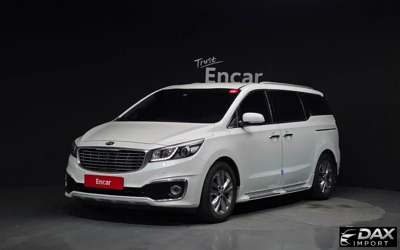 Kia Canival 7-seater Limousine