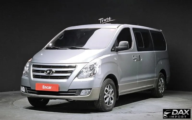 Hyundai Starex 4WD 12-Seater Wagon