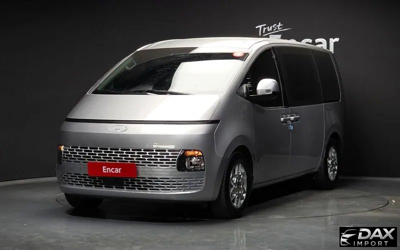 Hyundai Staria Tourer 9-Seater