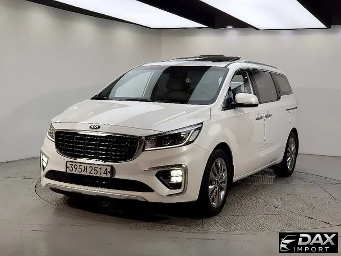 Kia Canival 9-Seater Prstige