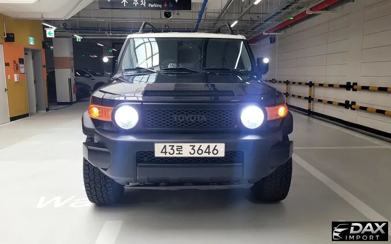 Toyota FJ Cruiser 4WD V6