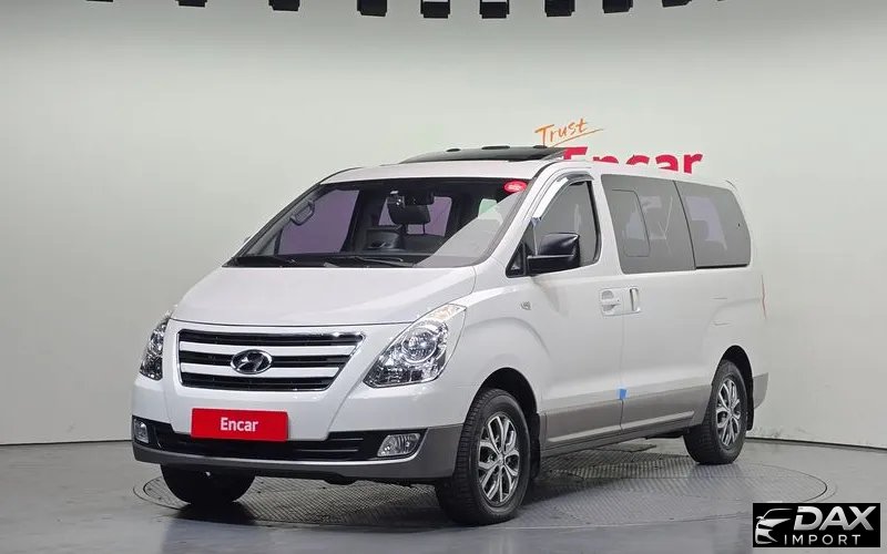 Hyundai Starex 4WD 12-Seater Wagon