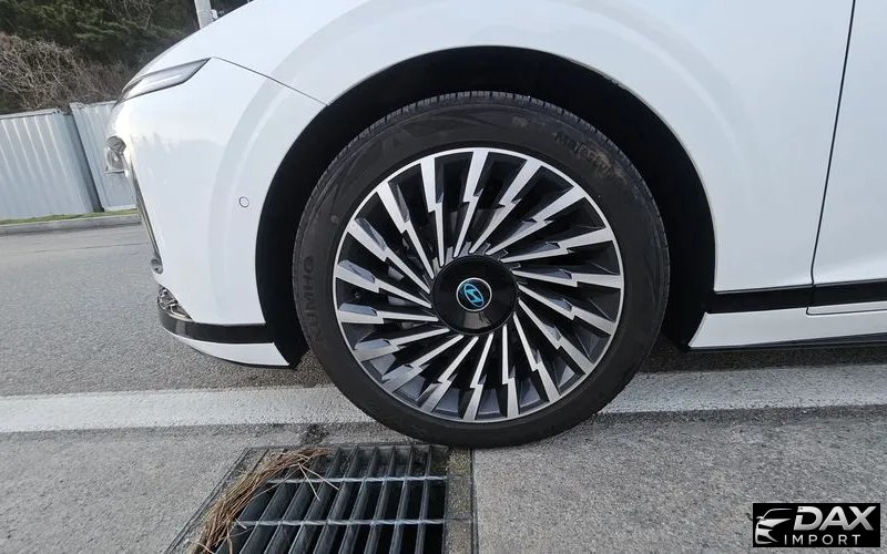 Hyundai Grandeur Calligraphy