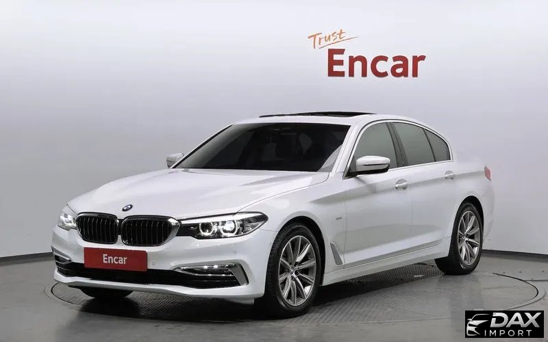 BMW 5-Series 520i Luxury