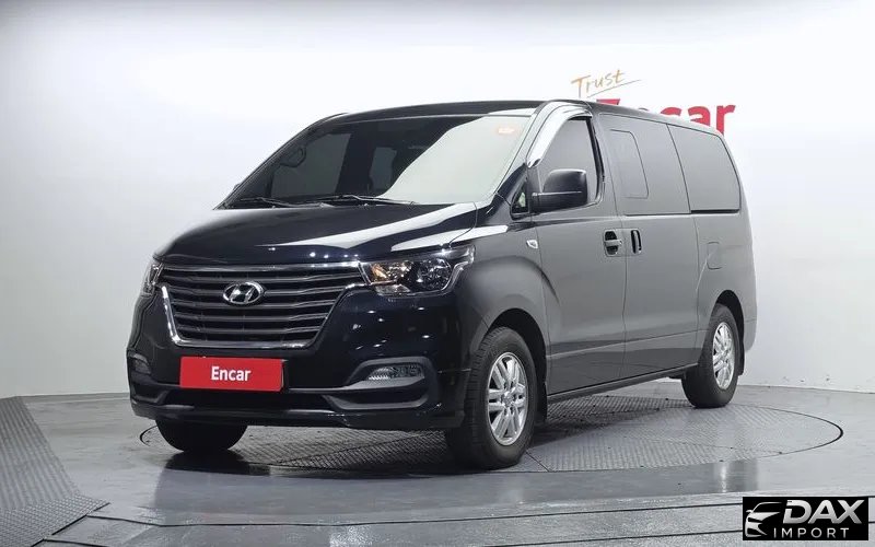 Hyundai Starex Van 5-Seater