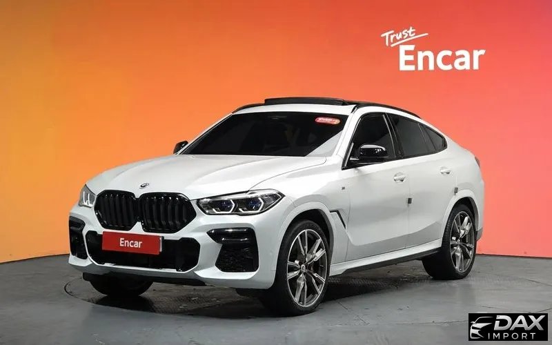 BMW X6 M50i