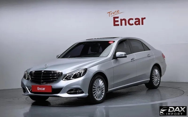 Mercedes-Benz E-Class E300 Elegance