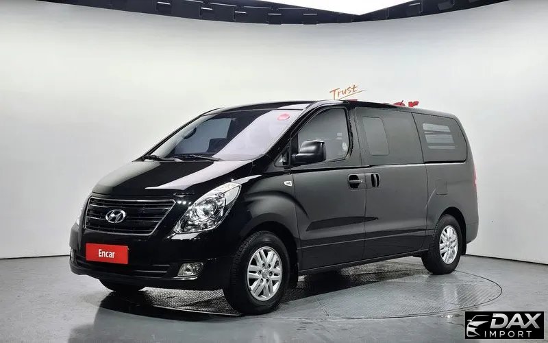 Hyundai Starex 5-Seater VAN