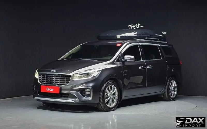 Kia Canival Gasoline 7-Seater Limousine