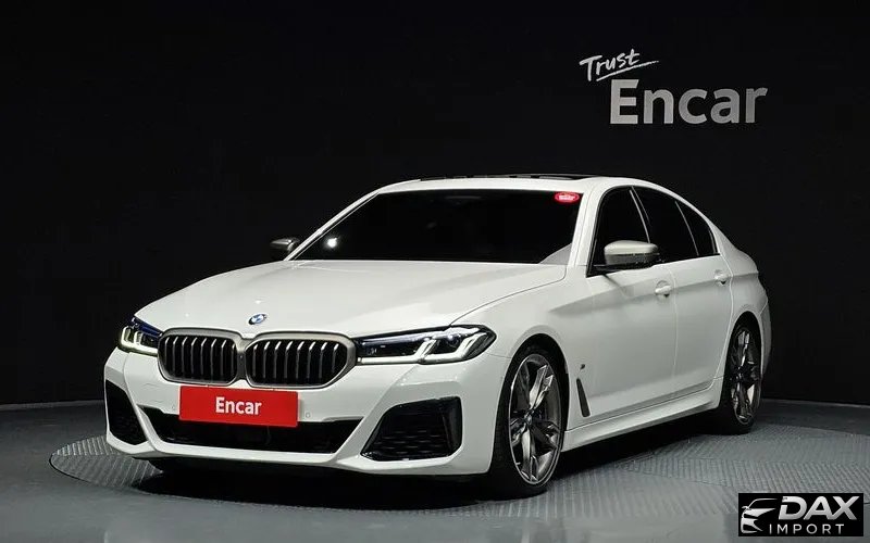 BMW 5-Series M550i xDrive