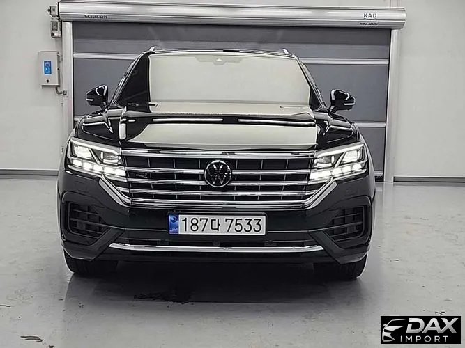 Volkswagen Touareg 3.0 TDI R-Line