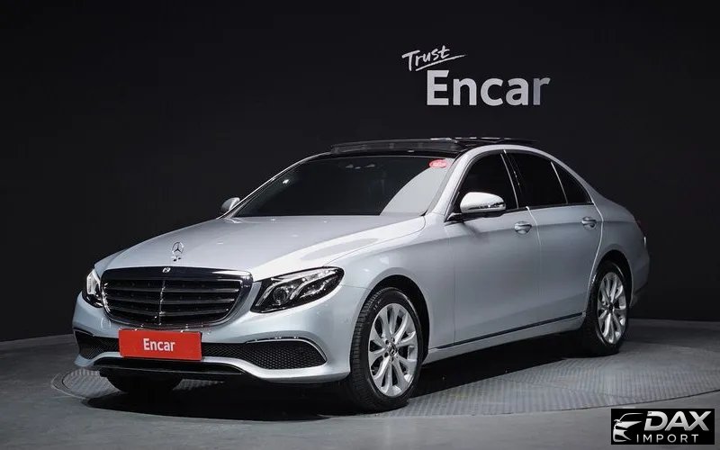 Mercedes-Benz E-Class E300 4MATIC Exclusive