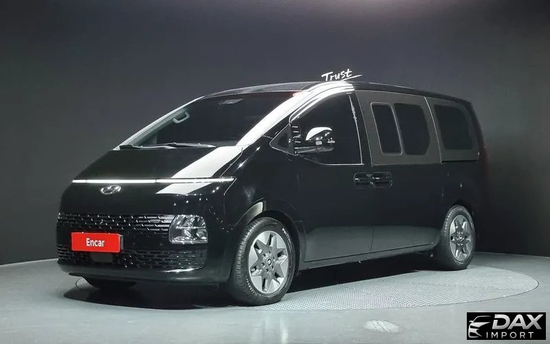 Hyundai Staria Tourer 9-Seater