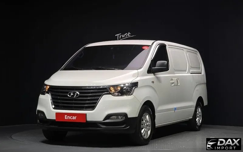 Hyundai Starex Van 3-Seater