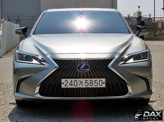 Lexus ES Luxury Plus