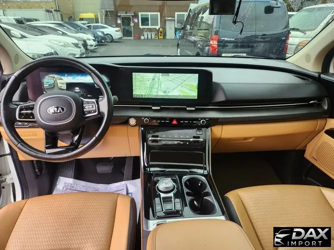 Kia Canival 9-Seater Signature