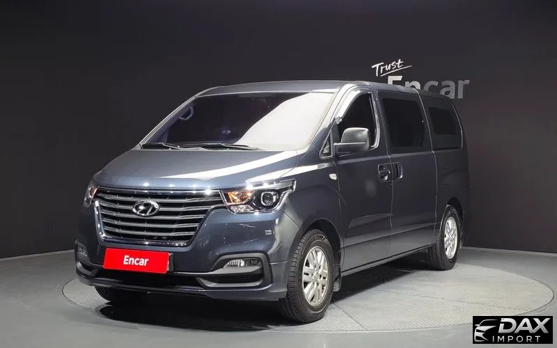 Hyundai Starex Van 5-Seater