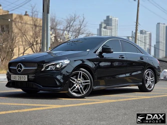 Mercedes-Benz CLA-Class CLA220 AMG Line