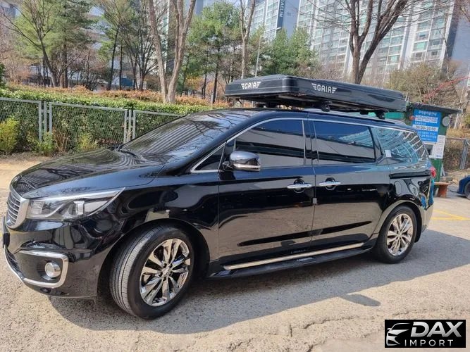 Kia Canival 9-seater Noblesse