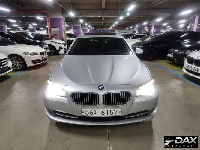 BMW 5-Series 528i