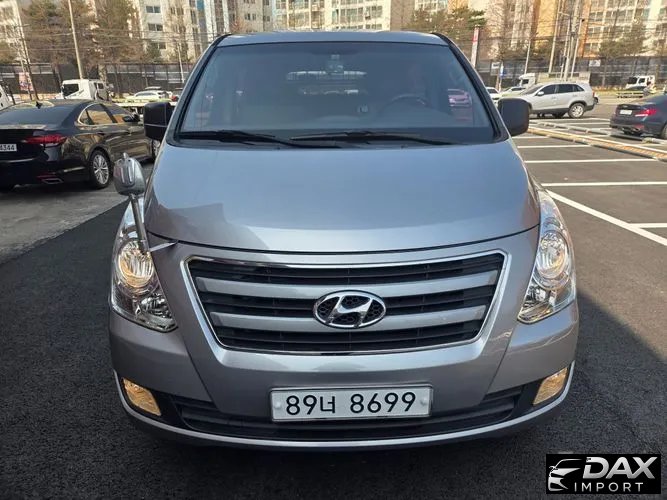 Hyundai Starex 5-Seater VAN