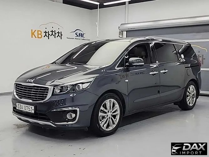 Kia Canival 7-seater Limousine