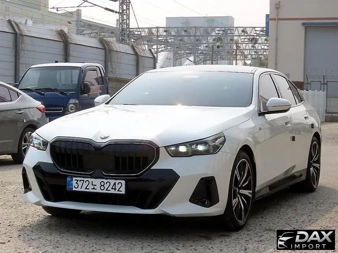 BMW 5-Series 530i xDrive M Sport