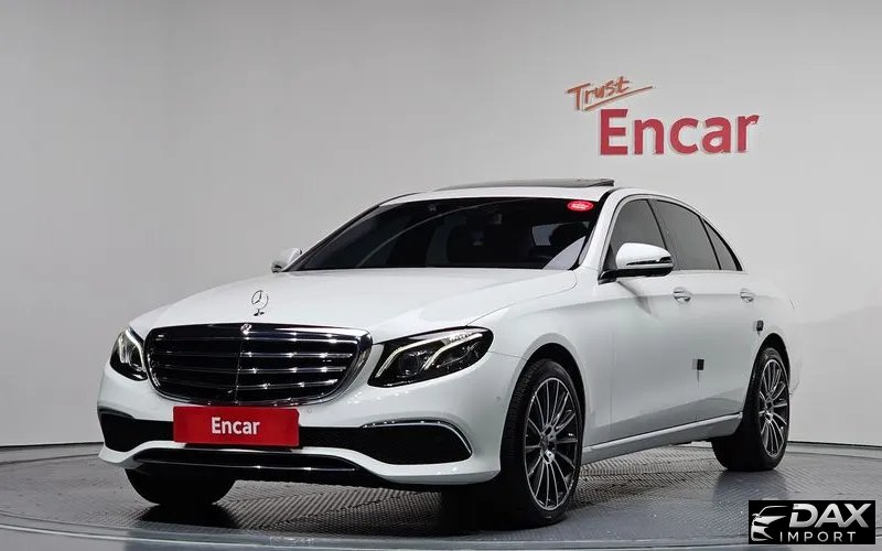 Mercedes-Benz E-Class E300 4MATIC Exclusive