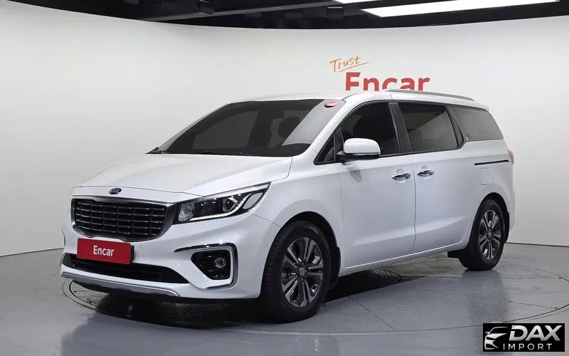 Kia Canival 9-Seater Luxury