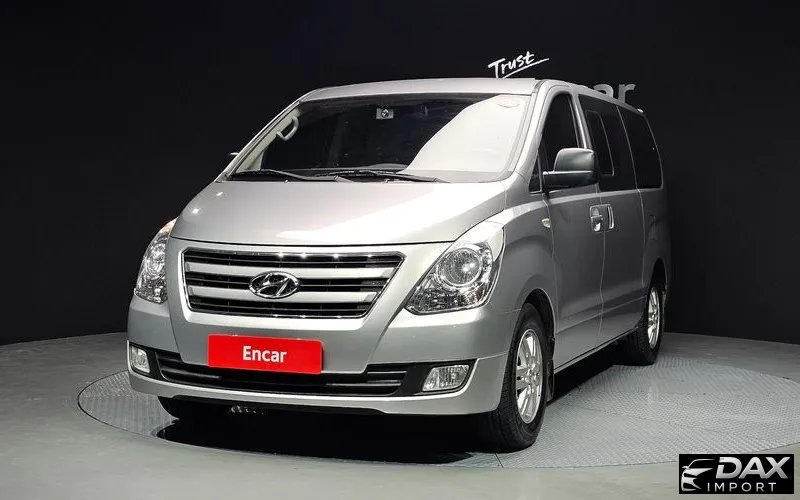 Hyundai Starex 12-Seater Wagon