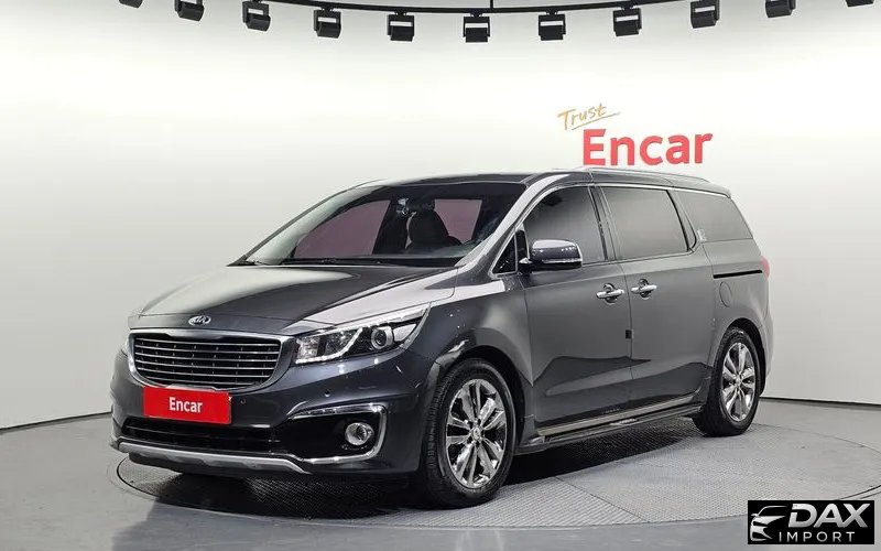 Kia Canival 7-seater Limousine