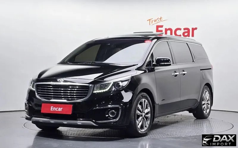 Kia Canival 7-seater Limousine