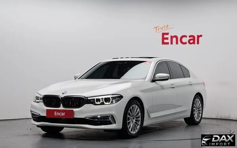 BMW 5-Series 520i Luxury