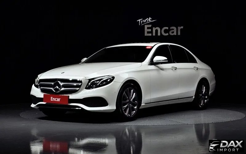 Mercedes-Benz E-Class E300 4MATIC Avnatgarde