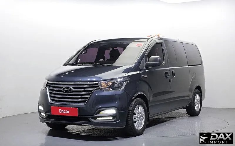 Hyundai Starex Van 5-Seater