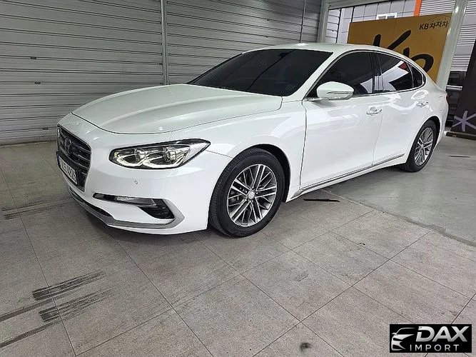 Hyundai Grandeur 3.0 LPi Modern (Rental Car)