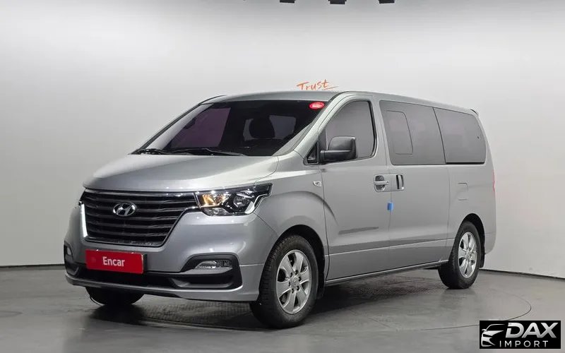Hyundai Starex Wagon 12-Seater