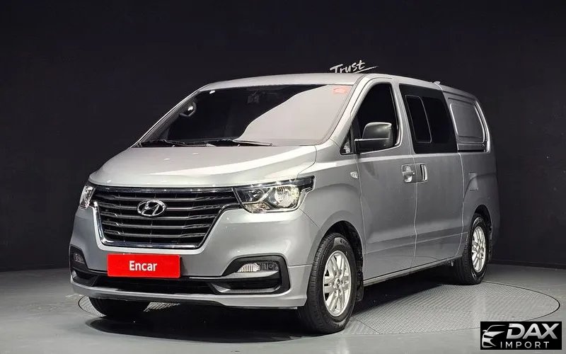 Hyundai Starex Van 5-Seater